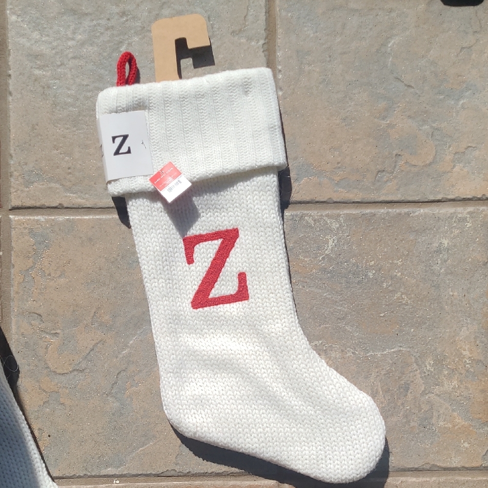 New with tags! Wondershop White Knit Monogram Holiday Stocking Red initial Z